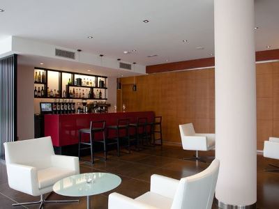 Sirenas Hotel 3*